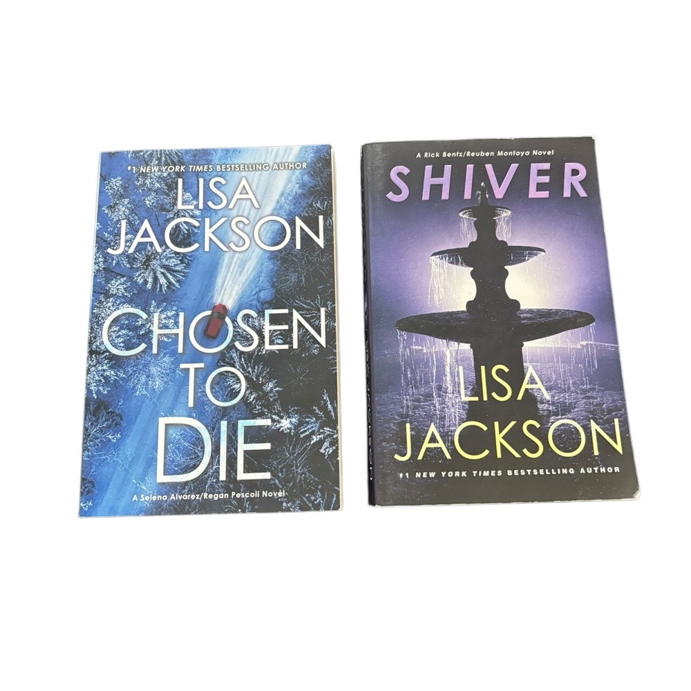 Lisa Jackson 2 book bundle thriller mystery suspense reader paperback fiction
